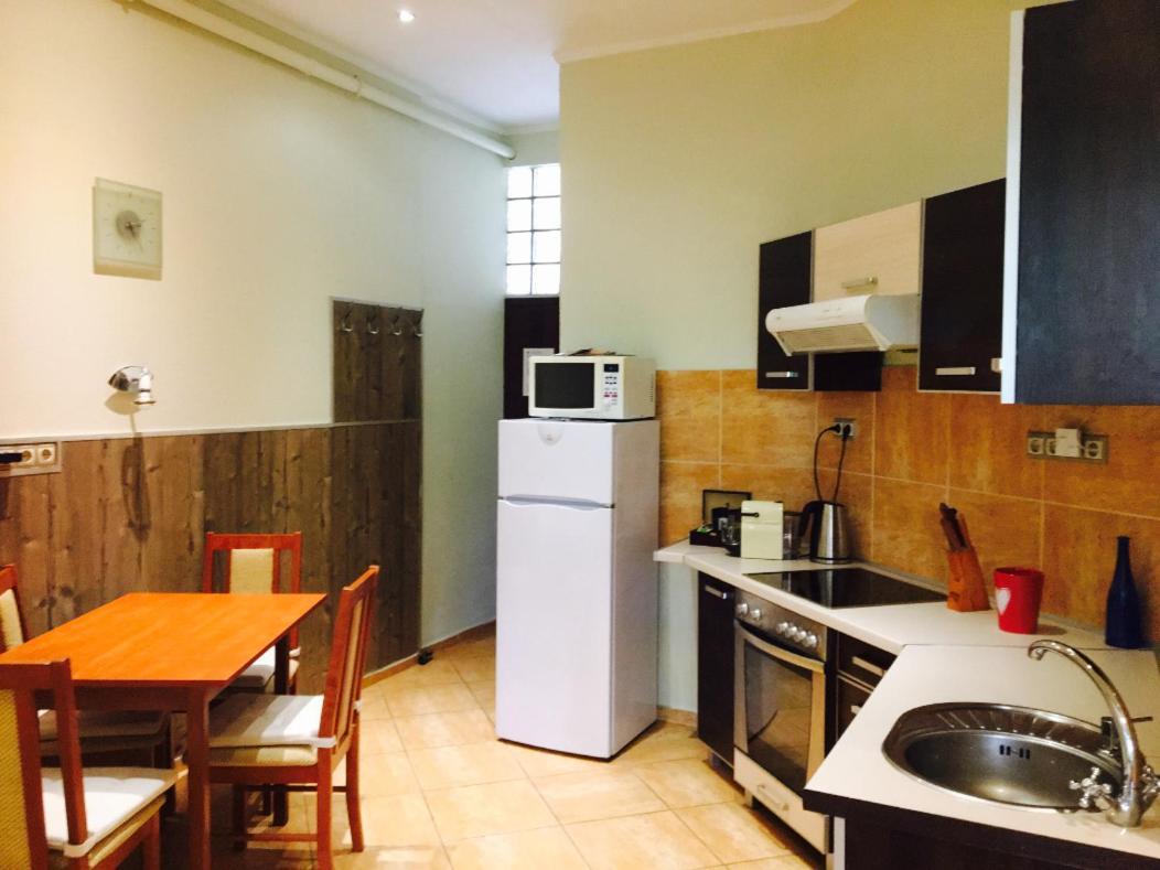 Kaz7 Kazinczy Apartment Budapest